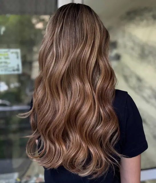 Balayage cald, caramel și ciocolată
