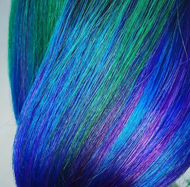Culori fantasy realizate la noi